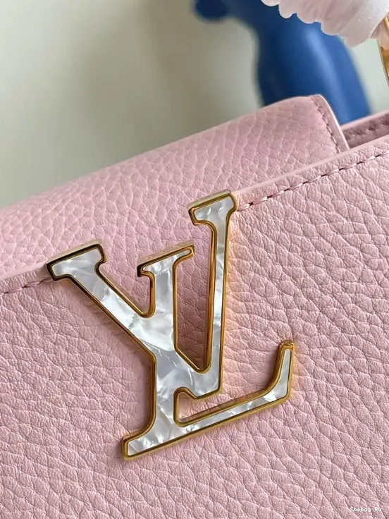 VUITTON LOUIS MINI CAPUCINES 0531